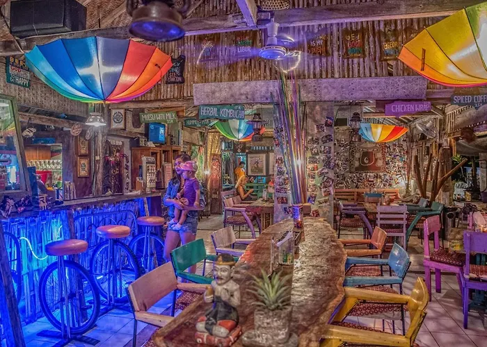 Funky Place * ロヴィーナ